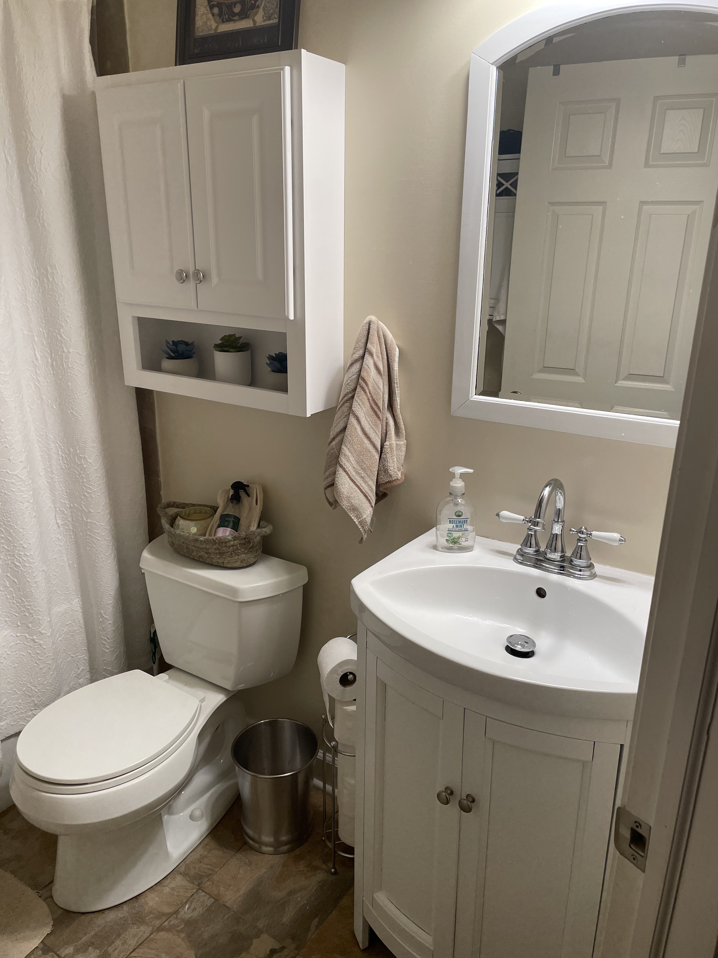 Pixie Tidy Bathroom after